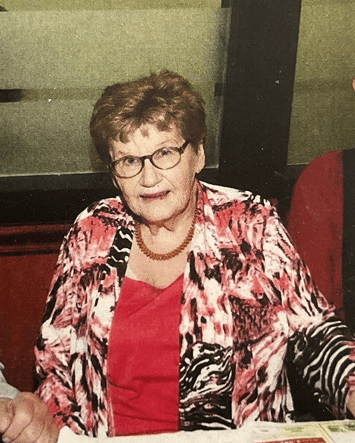 Avis de décès de Mary Whelton Lewis